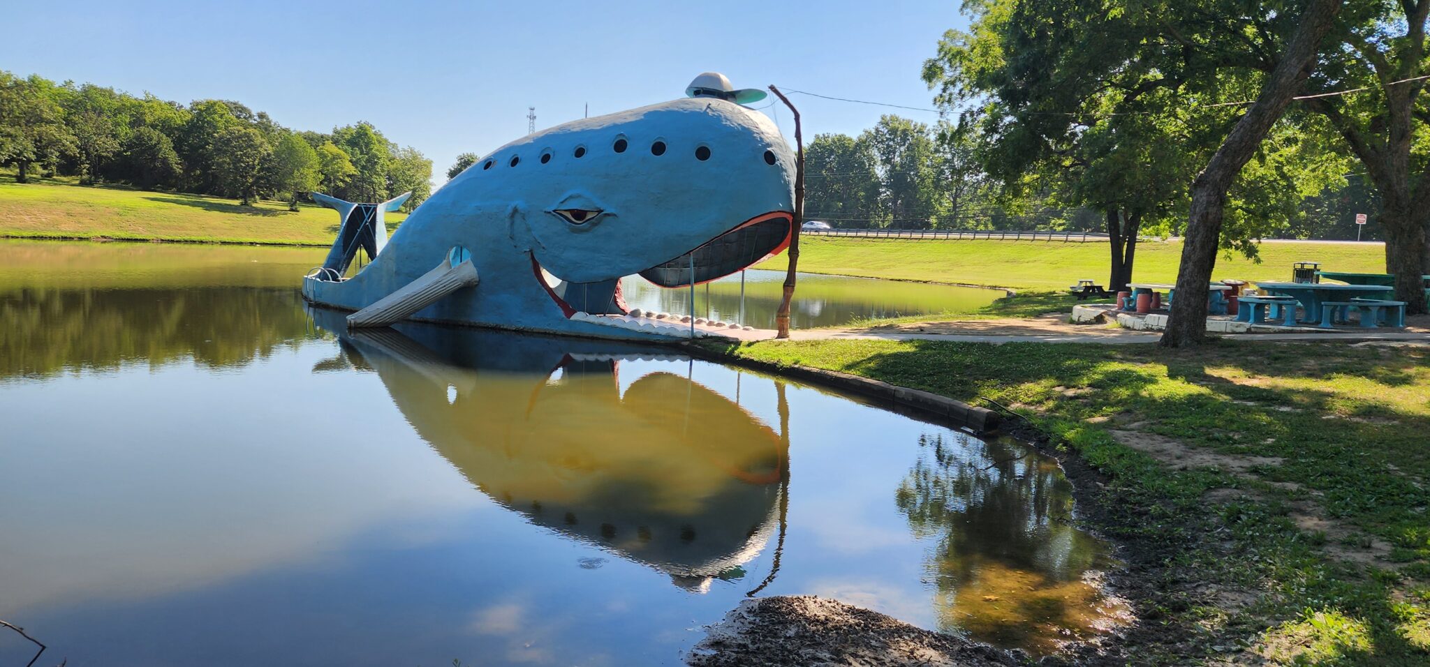 The Blue Whale Of Catoosa Oklahoma On Route 66 - Route 66 Road Relics